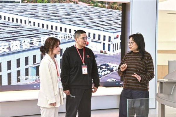 立铁规矩 强硬约束 | 更加坚决有力地贯彻落实党中央重大决策部署④敢于担当 善于作为