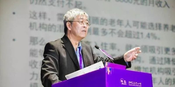 扎心真相！北大教授乔晓春：大学再不转型就不应该读！学什么专业不重要了，AI带来＂知识平权＂和＂技术平权＂