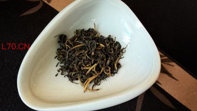 竹叶青发布黄茶黄金叶，科技破局黄茶产业瓶颈