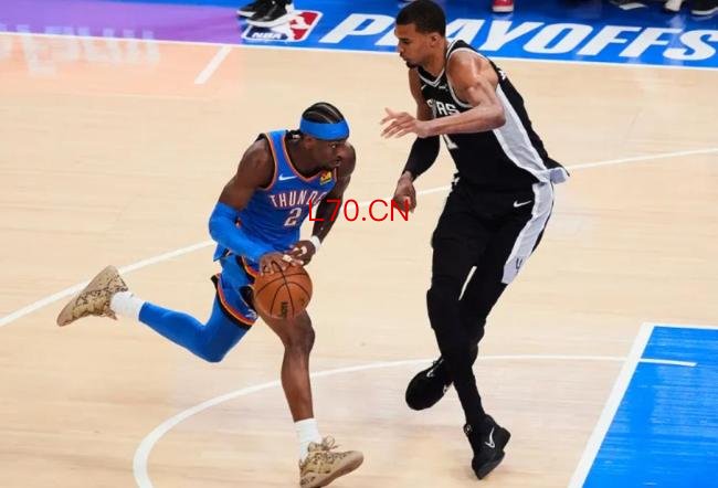 文班亚马谈亚历山大获MVP 眼神点燃斗志